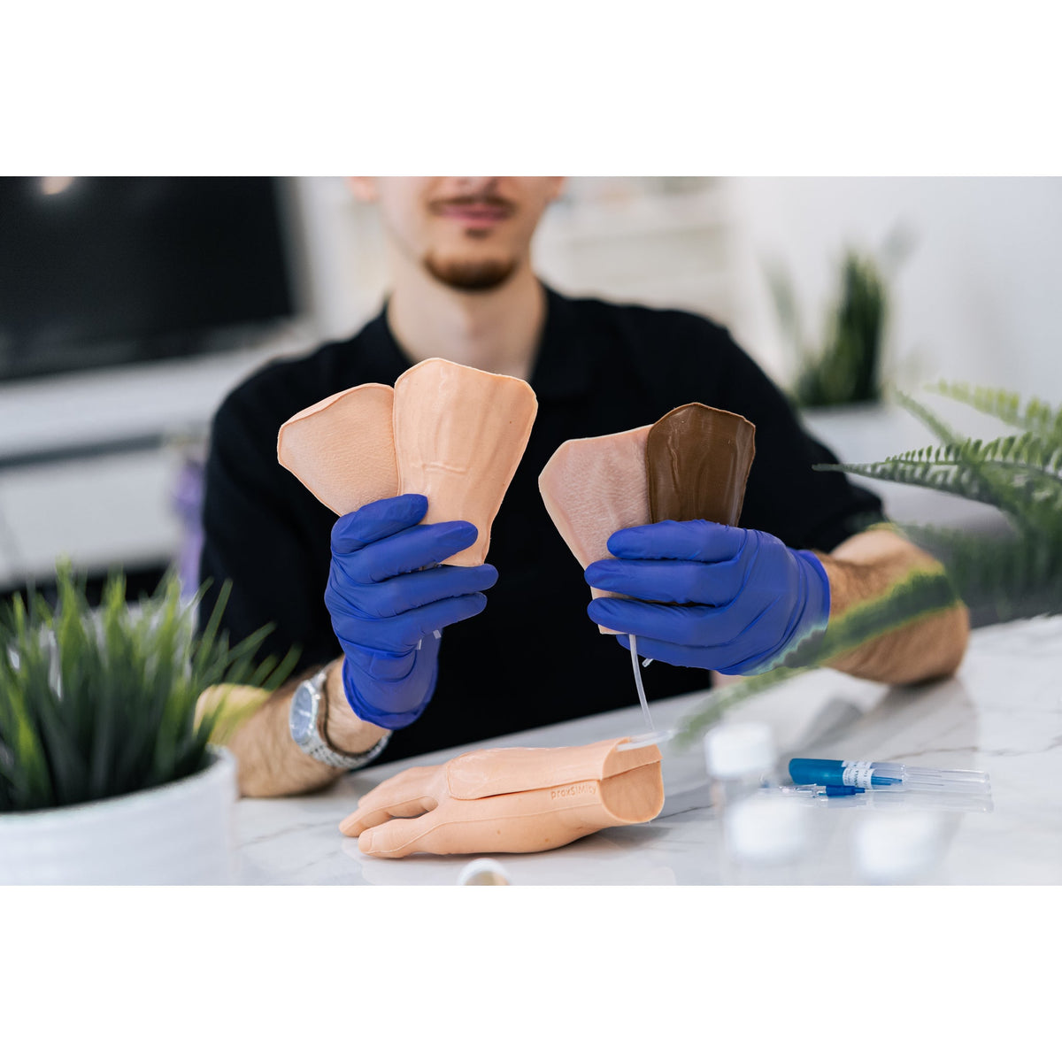 IV Cannulation Hand (Compact) SS1409 | Sim & Skills