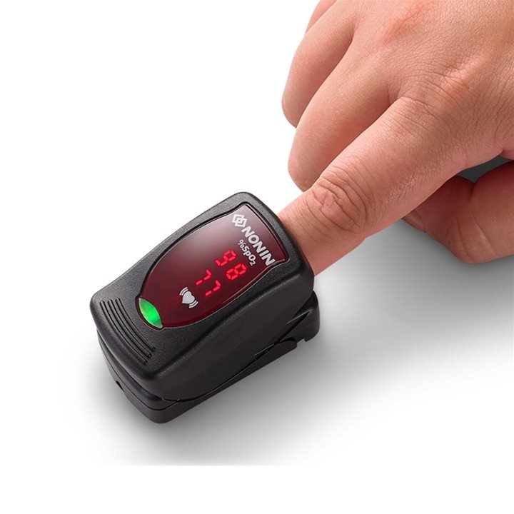 Nonin Onyx Vantage 9590 Finger Pulse Oximeter 9590-BK | Sim & Skills