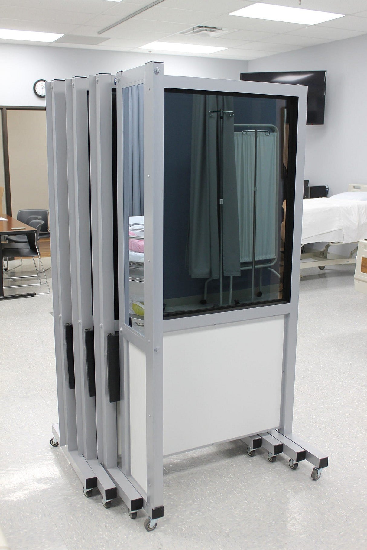 SimScreen LC1 Desk Corner Panel - Left SC031102 | Sim & Skills
